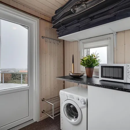 Casa vacanze Ebbeline - 150m From The Sea By Interhome